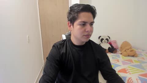 Snapshot of asta_kuro chatting on 03-20-26, 07:02 Asta Kuno online show from 03-20-26, 07:02