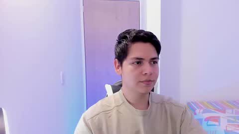 Snapshot of asta_kuro chatting on 03-25-26, 05:13 Asta Kuno online show from 03-25-26, 05:13