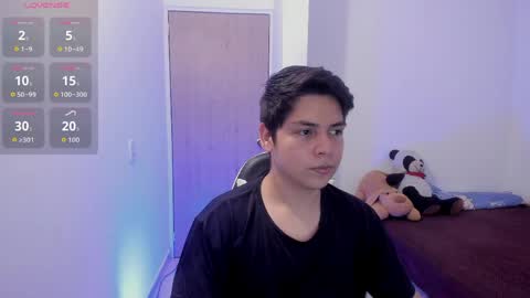 Snapshot of asta_kuro chatting on 04-04-26, 03:16 Asta Kuno online show from 04-04-26, 03:16