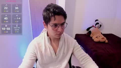 Snapshot of asta_kuro chatting on 04-12-26, 05:23 Asta Kuno online show from 04-12-26, 05:23