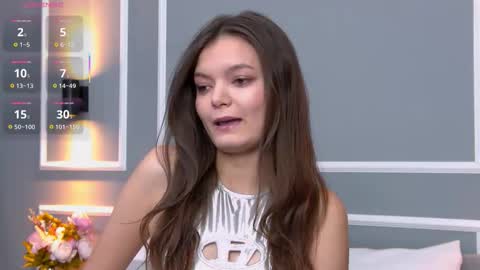 Snapshot of asterquinn chatting on 09-25-25, 03:49 Aster Quinn online show from 09-25-25, 03:49