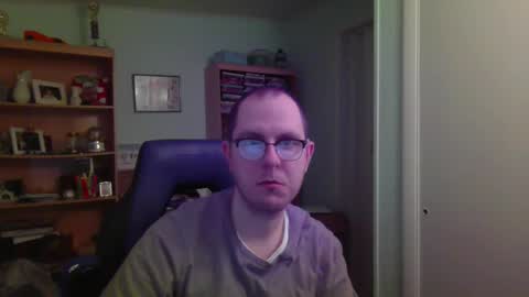 Snapshot of astg94 chatting on 10-29-25, 01:19 Andrew or Smiley Read the message in bold above the bio design for info on the situation. online show from 10-29-25, 01:19