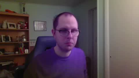 Snapshot of astg94 chatting on 10-30-25, 08:20 Andrew or Smiley Read the message in bold above the bio design for info on the situation. online show from 10-30-25, 08:20