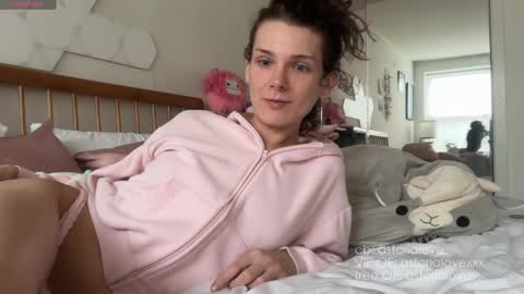 AstoriaLove online show from 04-04-26, 06:05