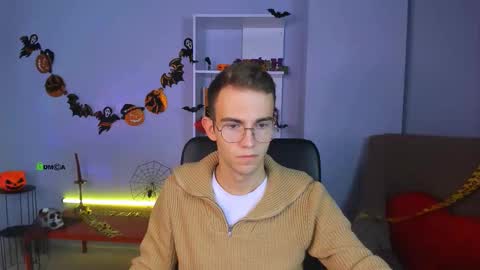 astren online show from 10-25-25, 12:02