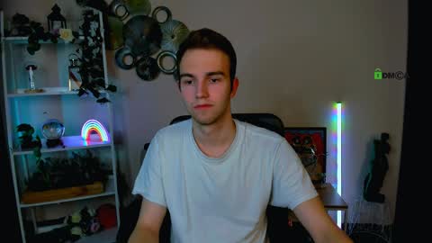 astren online show from 04-01-26, 07:11