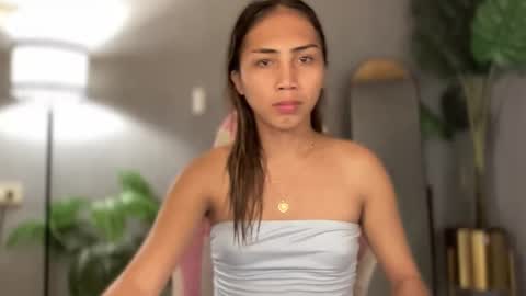 Snapshot of astrid_khalifa chatting on 01-14-26, 08:53 Astrid online show from 01-14-26, 08:53