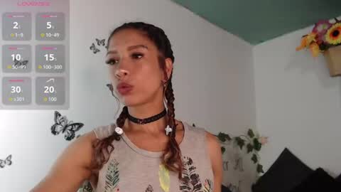 Astrid online show from 07-12-26, 01:40