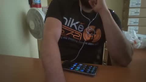 astro_boy_01 online show from 01-06-25, 09:22