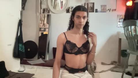 Astro Doll online show from 02-20-25, 02:57