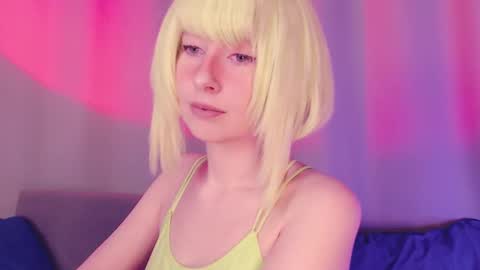 Snapshot of astromy chatting on 12-12-24, 02:04 Bonnie online show from 12-12-24, 02:04