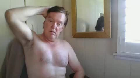 Snapshot of astute008 chatting on 02-08-26, 06:06 astute008 online show from 02-08-26, 06:06