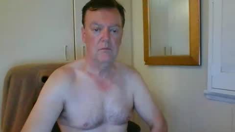 Snapshot of astute008 chatting on 02-27-26, 01:00 astute008 online show from 02-27-26, 01:00