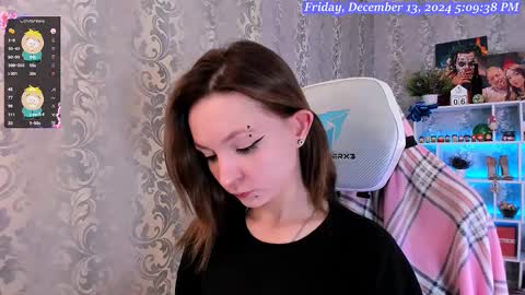 Snapshot of asya_sweet_ chatting on 12-13-24, 10:08 Anastasia online show from 12-13-24, 10:08