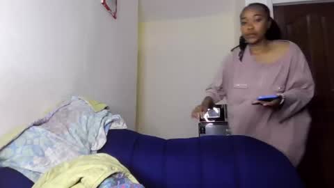 Snapshot of atara_seren chatting on 05-16-26, 07:05 atara_seren online show from 05-16-26, 07:05