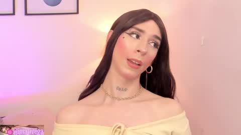 Snapshot of ataraxia_x_ chatting on 11-27-25, 07:54 ataraxia_x_ online show from 11-27-25, 07:54