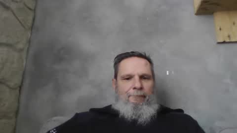 Snapshot of atatanka chatting on 01-21-25, 11:46 atatanka online show from 01-21-25, 11:46