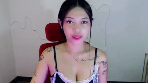 Snapshot of ate_girlxx chatting on 07-06-26, 12:35 ate_girlxx online show from 07-06-26, 12:35