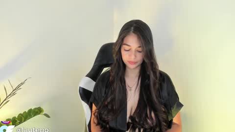 Snapshot of atena676 chatting on 12-23-24, 05:06 atena676 online show from 12-23-24, 05:06