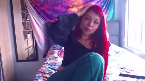 atena messy online show from 10-20-25, 07:47