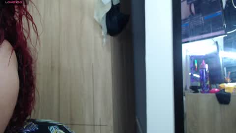 Snapshot of atena_messy chatting on 07-23-26, 01:58 atena messy online show from 07-23-26, 01:58