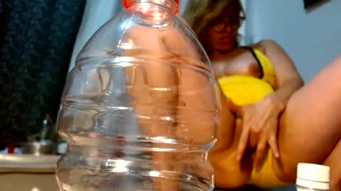 Snapshot of atenea_hot5 chatting on 07-08-26, 07:40 LILIANA online show from 07-08-26, 07:40
