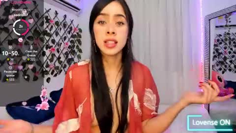Atenea online show from 06-12-26, 10:19