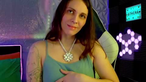 Snapshot of athenaautumn chatting on 02-28-25, 03:15 Athena Autumn online show from 02-28-25, 03:15