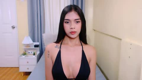 Snapshot of athenaheart chatting on 05-14-26, 03:19 Ady online show from 05-14-26, 03:19