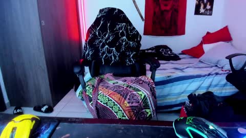 athenauwu online show from 01-31-25, 06:35