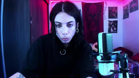 athenauwu online show from 11-07-25, 05:51