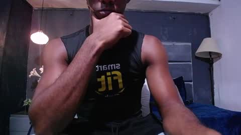 Snapshot of athleticbig_cock chatting on 11-27-25, 02:02 ATHLETIC COCK online show from 11-27-25, 02:02