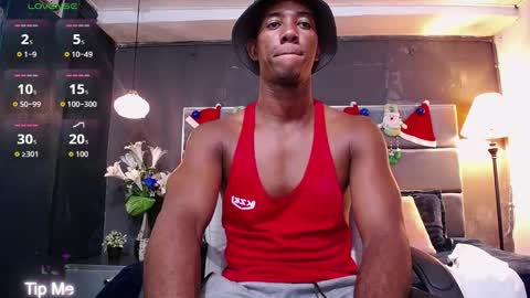 Snapshot of athleticbig_cock chatting on 12-19-25, 02:07 ATHLETIC COCK online show from 12-19-25, 02:07