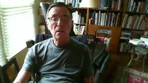 Snapshot of atlhung9 chatting on 10-05-25, 08:29 Atlhung9 online show from 10-05-25, 08:29