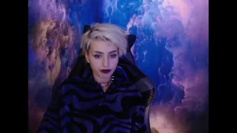 Snapshot of aubrey_rock chatting on 12-24-24, 02:32 Aubrey online show from 12-24-24, 02:32