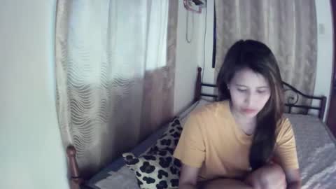 Snapshot of aubrey_xx chatting on 11-17-25, 01:00 aubrey_xx online show from 11-17-25, 01:00