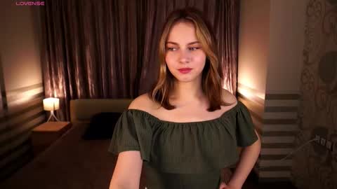 Jolyn online show from 10-20-25, 06:25