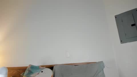 AudreyAlien online show from 10-24-25, 06:32