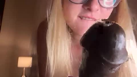 AudreyAlien online show from 03-19-26, 05:11