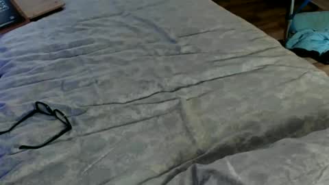 Snapshot of audreynsparky chatting on 11-19-25, 06:02 audreynsparky online show from 11-19-25, 06:02