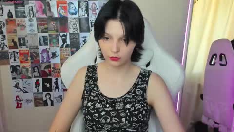 Audrey online show from 09-19-25, 08:38