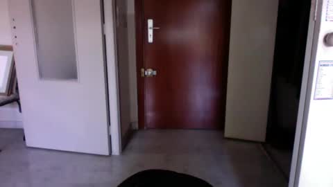 auguste061400 online show from 01-15-25, 10:06