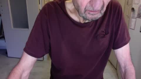 auguste061400 online show from 02-22-25, 10:07