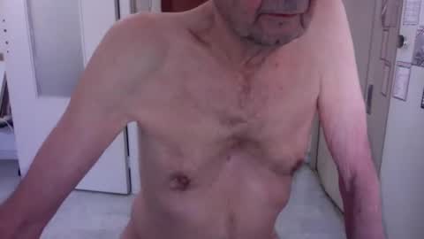 auguste061400 online show from 03-05-25, 09:05