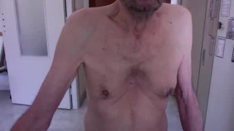 auguste061400 online show from 03-08-25, 09:06