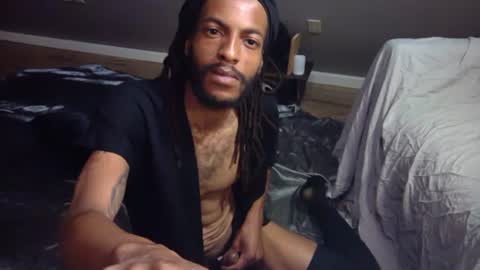 Snapshot of augustus_croft chatting on 07-15-26, 12:05 Augustus Croft online show from 07-15-26, 12:05
