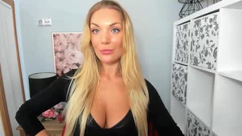 AulloraSensual online show from 01-19-25, 09:11