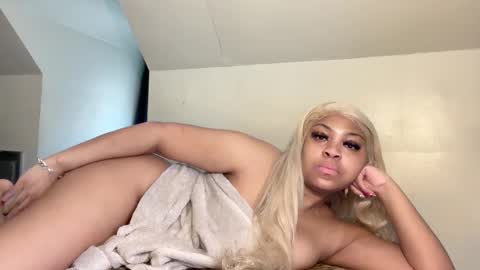 Snapshot of aunyxxx chatting on 02-20-25, 06:57 aunyxxx online show from 02-20-25, 06:57