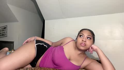 Snapshot of aunyxxx chatting on 03-01-25, 05:09 aunyxxx online show from 03-01-25, 05:09