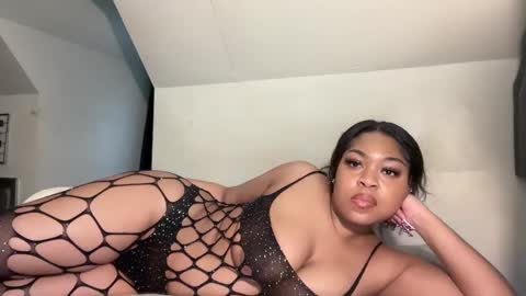 Snapshot of aunyxxx chatting on 10-11-25, 01:53 aunyxxx online show from 10-11-25, 01:53